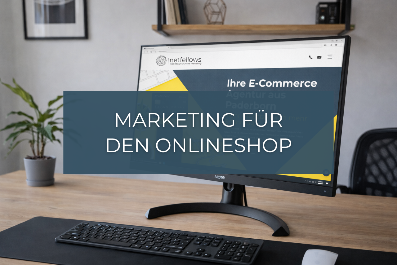Ein Computerbildschirm zeigt eine Webseite mit dem Titel "Marketing für den Onlineshop".